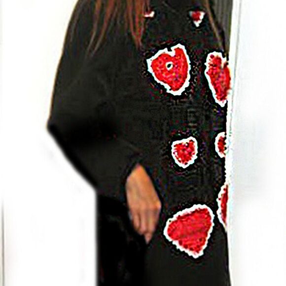 HANDMADE VALENTINE KNITTED HEART-BEADED LACE SCARF - Picture 8 of 8